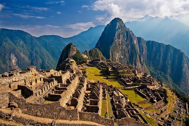 The Marvels of Machu Picchu: Unraveling the Mysteries of the Inca Citadel