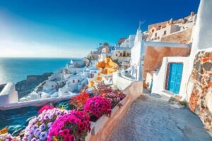 The Serenity of Santorini: Discovering the Tranquil Beauty of the Greek Islands